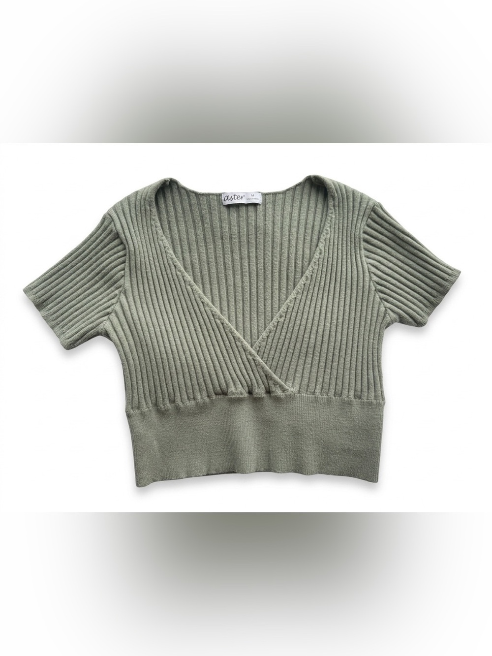 Masters Ribbed V-Neck Cropped Sweater - Sage